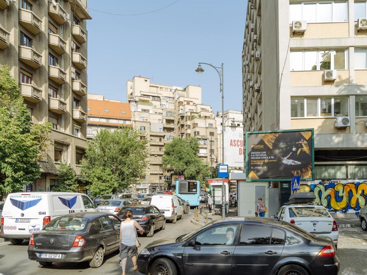 Old Town Historic Apartment With Backyard Mini Park Βουκουρέστι Εξωτερικό φωτογραφία